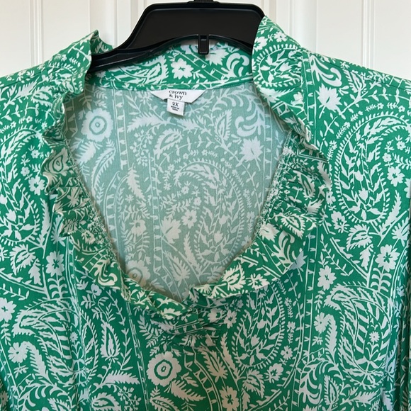 Crown & Ivy Blouse 2X - Picture 2 of 7
